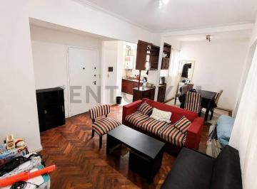 Departamento · 77m² · 4 Ambientes · ¡Oportunidad en Flores Norte! Amplio Semipiso de 4 Ambientes a Pasos de Plaza Irlanda