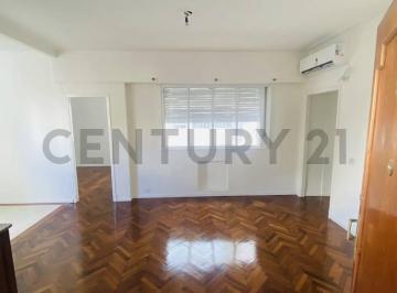 Departamento · 77m² · 4 Ambientes · Alquiler Semipiso 4 Ambientes en Flores Norte / Villa Mitre – Cerca a Plaza Aramburu