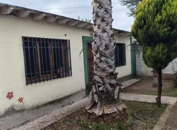 Casa · 86m² · 5 Ambientes · 1 Cochera · Casa Lulunta, Maipu