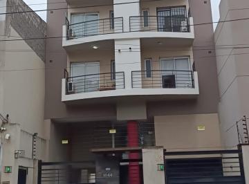 Departamento · 44m² · 1 Dormitorio · 1 Cochera · Departamento en Venta - Lanus Este (Se Toma Vehiculo en Forma de Pago)