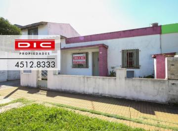 Casa · 115m² · 6 Ambientes · 2 Cocheras · Casa 6 Ambientes Venta - Munro