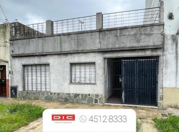 Casa · 93m² · 3 Ambientes · 1 Cochera · Casa 2 Dorm. Venta - Carapachay