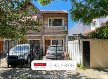 PH · 70m² · 3 Ambientes · 1 Cochera · PH 2 Dorm. Venta - Carapachay