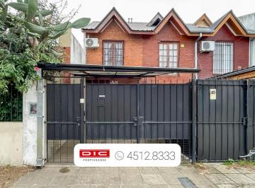 Casa · 100m² · 4 Ambientes · 1 Cochera · Triplex 2 Dorm. Venta - Carapachay