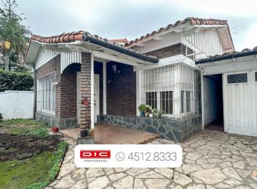 Casa · 213m² · 3 Ambientes · 2 Cocheras · Casa 2 Dorm. Venta - Munro