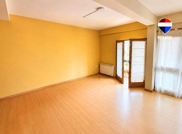 Departamento · 124m² · 6 Ambientes · 1 Cochera