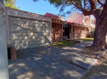 Foto · Venta Casa Res. Velez Sarsfield