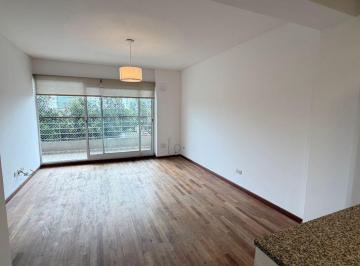 Departamento de 2 ambientes, Rosario · Guemes 2979 con Balcón Al Frente y Cochera.