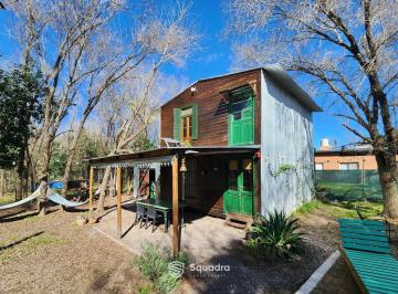 Casa · 77m² · 8 Ambientes · 2 Cocheras · Venta | Permuta - Complejo de Cabañas con Vivienda Familiar, Pileta y Galpón de Guardado. Pueblo And