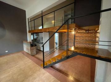 PH · 62m² · 2 Ambientes · Espectacular PH Tipo Loft de 2 Ambientes Al Frente con Entrada Independiente.