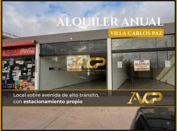 Local comercial · 66m² · 1 Ambiente · 2 Cocheras · Local en Alquiler Sobre Av Carcano.