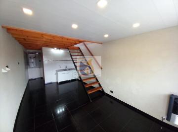 Departamento · 35m² · 2 Ambientes · Alquiler 2amb Duplex en Planta Alta por Escalera