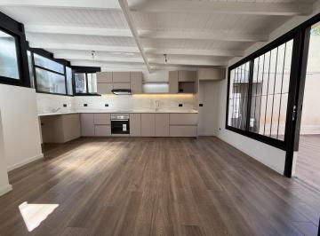 PH · 130m² · 4 Ambientes · Venta PH Caballito Villa Crespo 4 Ambientes Hecho a Nuevo Reciclado Listo Para Entrar Super Luminoso