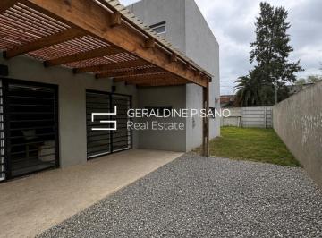 Casa · 100m² · 3 Ambientes · 1 Cochera · Casa en Venta en Benavidez, Tigre, G. B. a. Zona Norte
