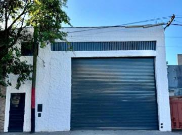 Bodega-Galpón · 273m² · 2 Ambientes · Galpón en Venta - Financiación