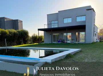 Casa · 170m² · 6 Ambientes · 2 Cocheras · Casa Al Agua en Venta 6 Ambientes Barrio El Canton Norte Al Lago