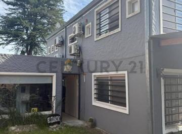 Casa · 97m² · Casa de 2 Dorm. en Venta en Sicardi