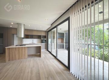 Departamento · 140m² · 4 Ambientes · 2 Cocheras · Piso en Venta de 4 Amb en Zona Guemes. 2 Cocheras. a Estrenar.