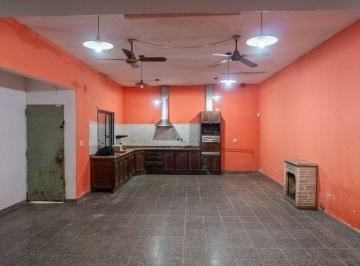 Casa · 127m² · 5 Ambientes · 1 Cochera · Casa en Venta 3 Dorm. V. G. Galvez