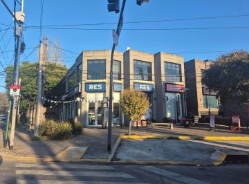 Oficina comercial · 343m² · 7 Cocheras · Local en Lomas de San Isidro - Sucre y Tomkinson