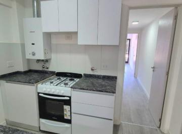 Departamento de 2 ambientes, Rosario · Amplio Departamento con Excelente Distribución. Cochera. Posibilidad Financiación!