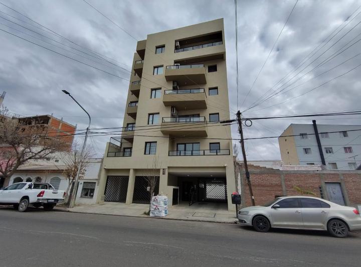 Departamento · 45m² · 2 Ambientes · 1 Cochera