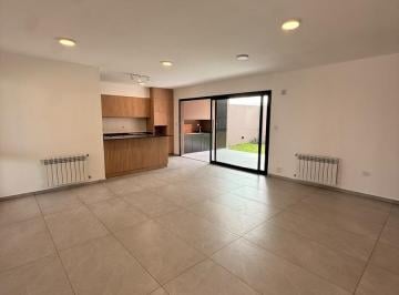 Casa · 159m² · 4 Ambientes · 2 Cocheras · Casa Primera Calidad - Rincones de Manantiales