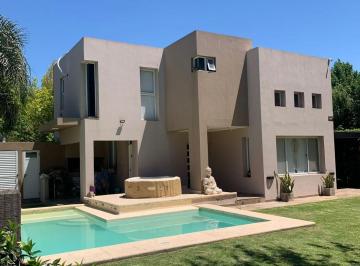Casa · 120m² · 4 Ambientes · 1 Cochera · Venta Casa en Barrio Cerrado Sol Paraná