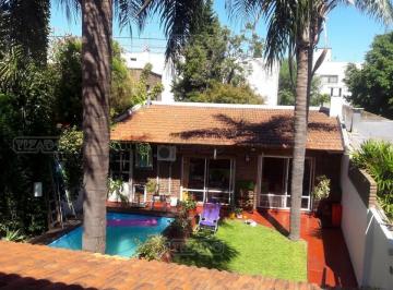 Casa · 255m² · 5 Ambientes · 1 Cochera · Casa en Venta Ubicado en Beccar, Zona Norte