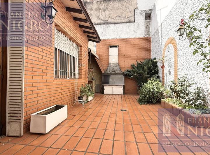 Casa · 101m² · 3 Ambientes · 1 Cochera