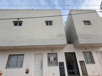 Departamento de 2 ambientes, General Roca · Departamento de 40 m² con 1 Dormitorio en Venta en General Roca