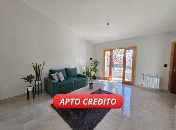 PH · 136m² · 3 Ambientes · 1 Cochera · Casa en PH 3 Ambientes