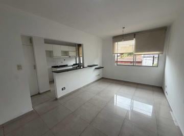 PH · 60m² · 2 Ambientes · Alquiler PH 2 Ambientes Parque Avellaneda Terraza