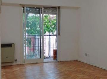 Departamento de 3 ambientes, San Cristobal · Departamento de 3 Ambientescon Balcón en San Cristóbal: Amplitud, Comodidad y Excelente Distribución