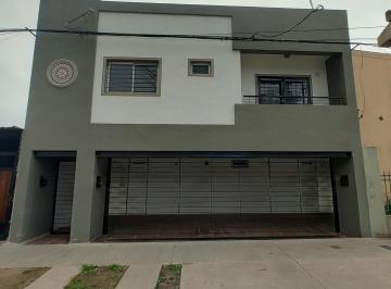 Departamento · 49m² · 3 Ambientes · Venta Departamento Estilo Casa | 2 Dorm Patio | Granadero Baigorria