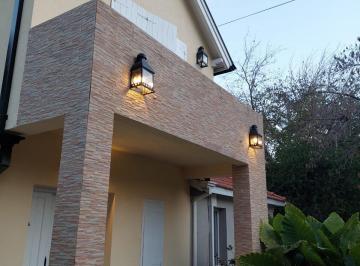 Casa de 2 ambientes, Pilar · Casa de Dos Dorm. con 2 Baños en Barrio Cerrado