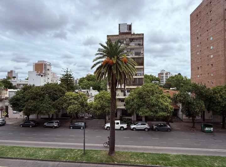Departamento · 50m² · 4 Ambientes · 1 Cochera