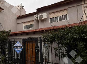 Casa · 130m² · 4 Ambientes · Alquiler Casa 3 Dorm Neuquen Capital Canal V