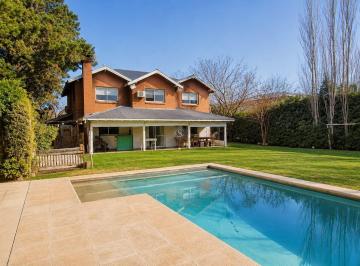 Casa · 280m² · 6 Ambientes · 2 Cocheras · Casa en Venta en Pueyrredon Cc, Pilar, G. B. a. Zona Norte