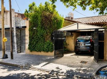 Casa · 76m² · 4 Ambientes · 1 Cochera · Venta - Ph 4 Ambientes con Cochera Techada Jardin Patio y Parrila - Villa Sarmiento
