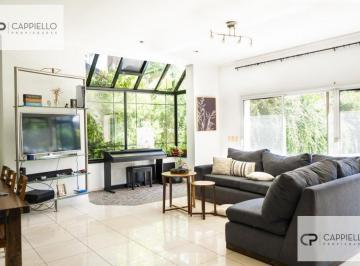 Casa · 800m² · 5 Ambientes · Propiedad en Venta en El Rocio