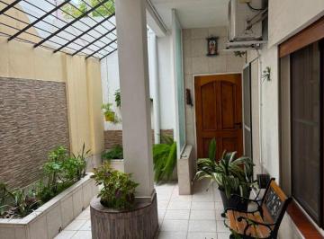 PH de 3 ambientes, La Matanza · PH 3 Amb C/cochera, 2patios y Fondo, General Guido 1700, Ramos Mejia