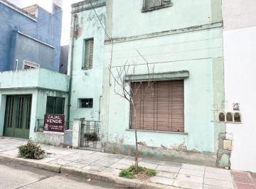 Casa de 5 ambientes, Villa Santa Rita · Casa a Refaccionar en Villa del Parque / Santa Rita Ex Municipal