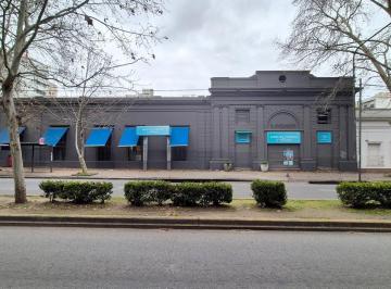 Frente · Local en Alquiler y Venta La Plata