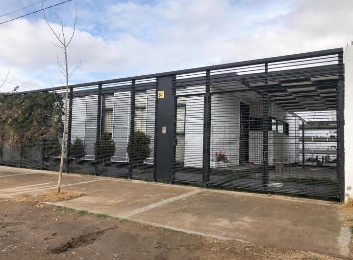 Casa · 125m² · 4 Ambientes · 1 Cochera