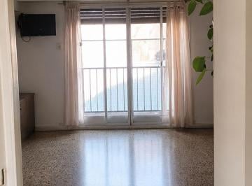 Departamento de 2 ambientes, Caballito · Departamento en Alquiler en Caballito, Calle Bogotá