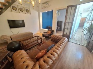 PH · 146m² · 4 Ambientes · Hermoso PH 4 Amb C/ Terraza "Totalmente Reciclado"