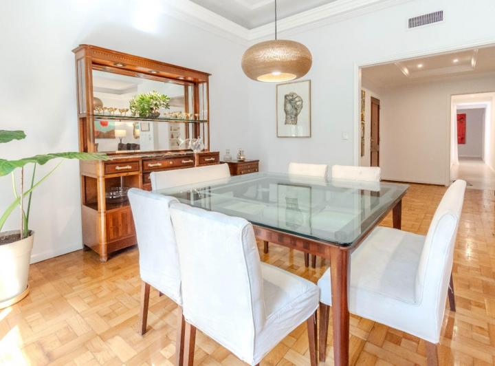 Departamento · 250m² · 5 Ambientes