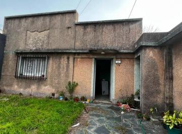 Casa · 118m² · 3 Ambientes · 2 Cocheras · Casa en Venta Campana