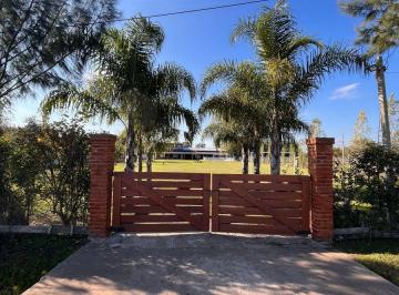 Quinta vacacional de 10 ambientes, Florencio Varela · Quinta con Salón de Eventos – La Capilla, Florencio Varela